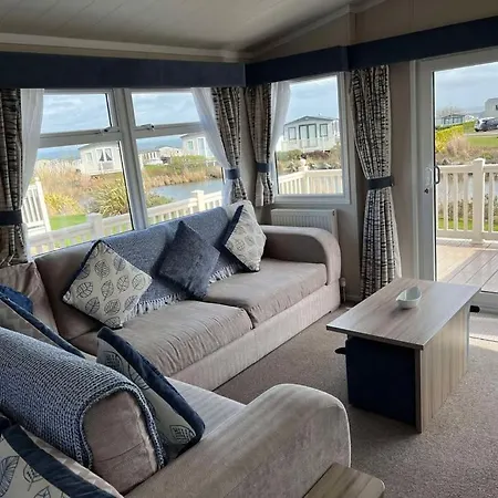 بيت للعطل Razorbill View Reighton